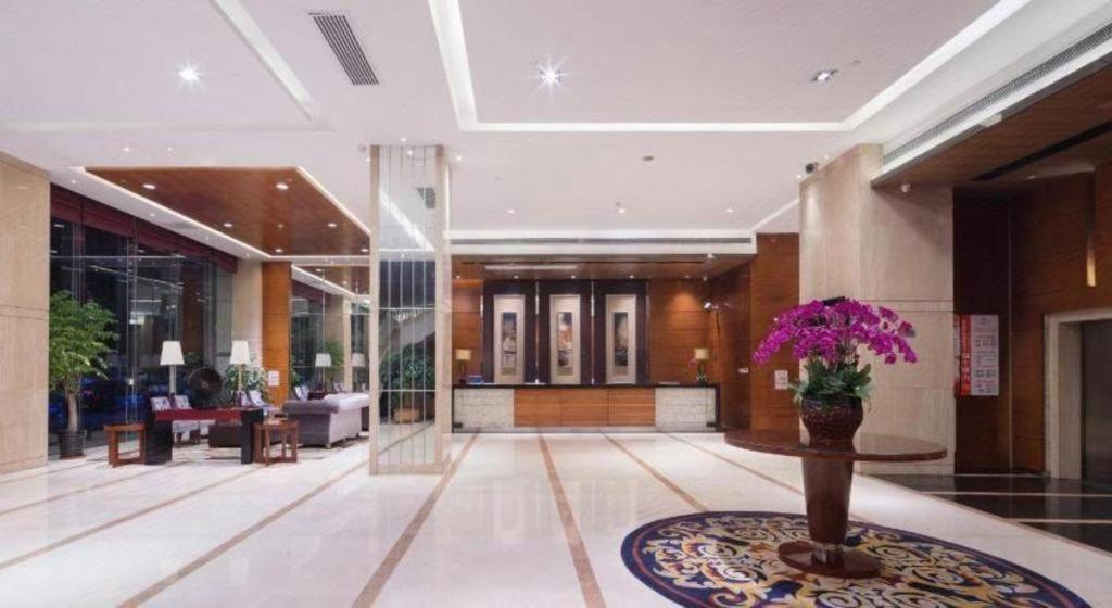Leisure Hotel Dongguan  Eksteriør billede