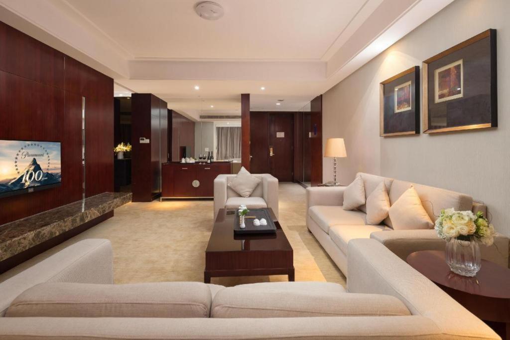 Leisure Hotel Dongguan  Eksteriør billede