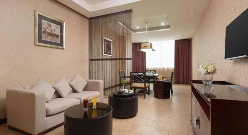 Leisure Hotel Dongguan  Eksteriør billede