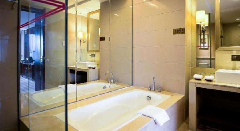 Leisure Hotel Dongguan  Eksteriør billede